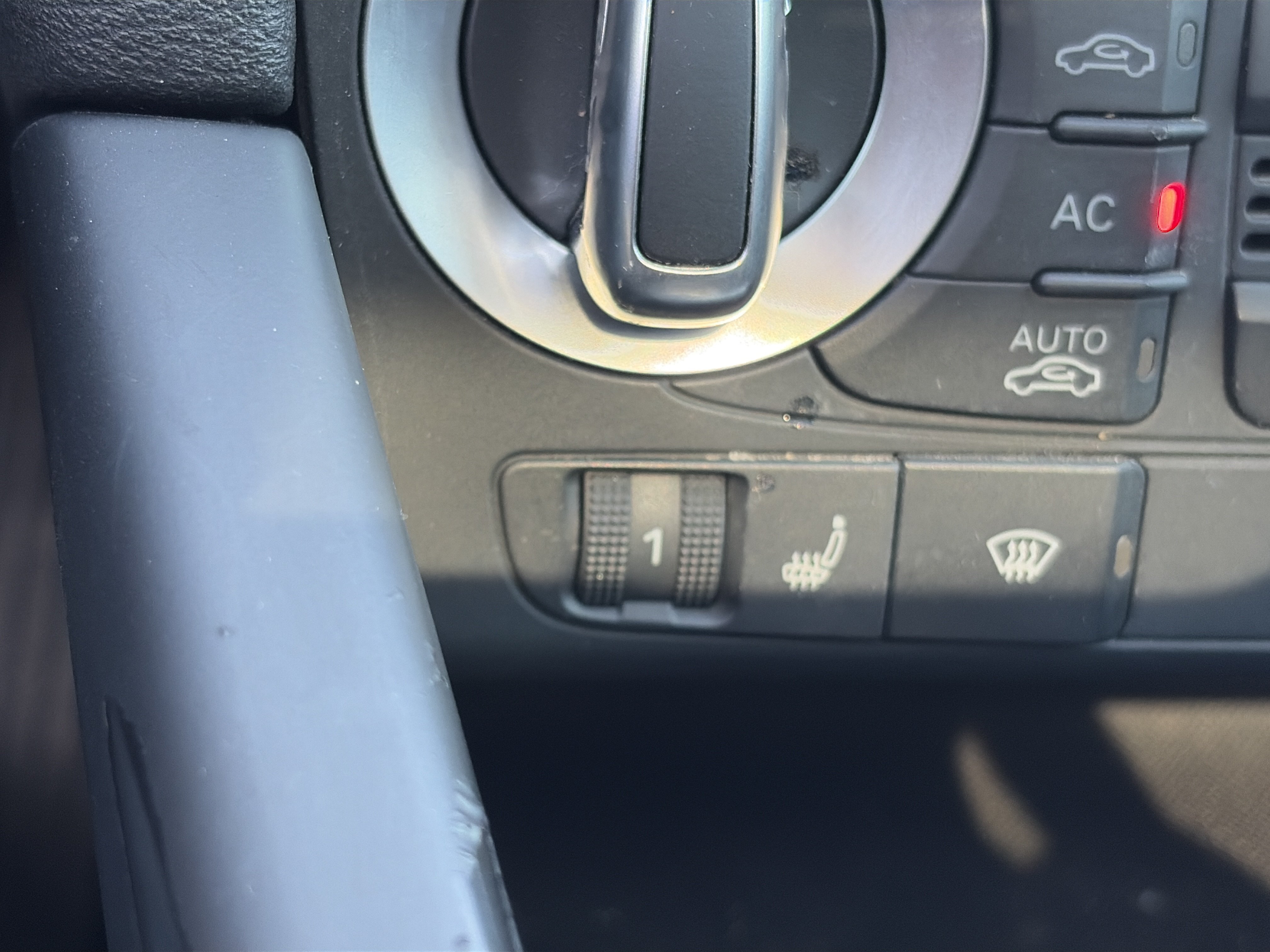 Used 2013 Audi A3 TDI Premium Plus FWD image 30