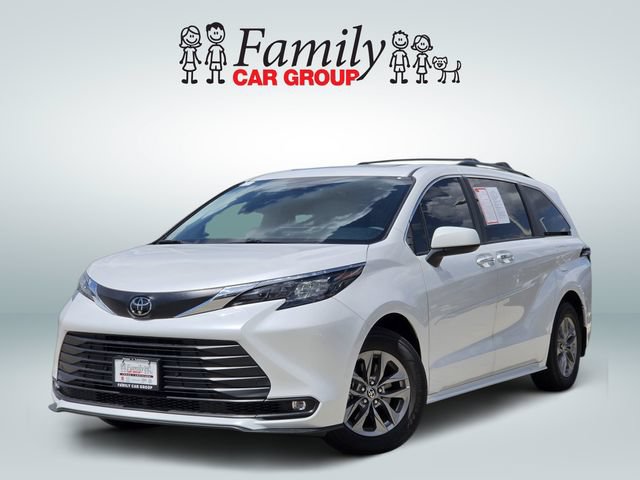 Certified 2026 Toyota Sienna XLE