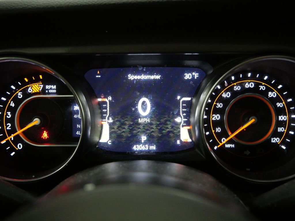 Used 2023 Jeep Wrangler Willys image 16
