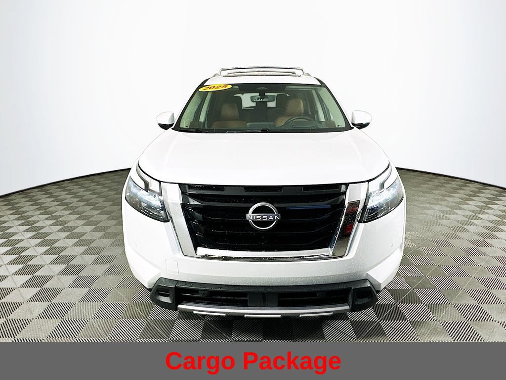 Certified 2025 Nissan Pathfinder Platinum AWD/4WD image 5