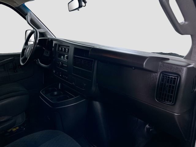 Used 2024 GMC Savana 2500 w/ Driver Convenience Package image 23