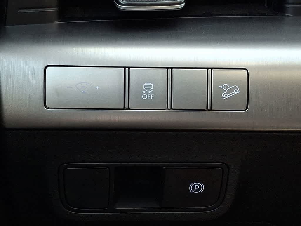 Used 2025 Hyundai Kona SEL AWD/4WD image 22