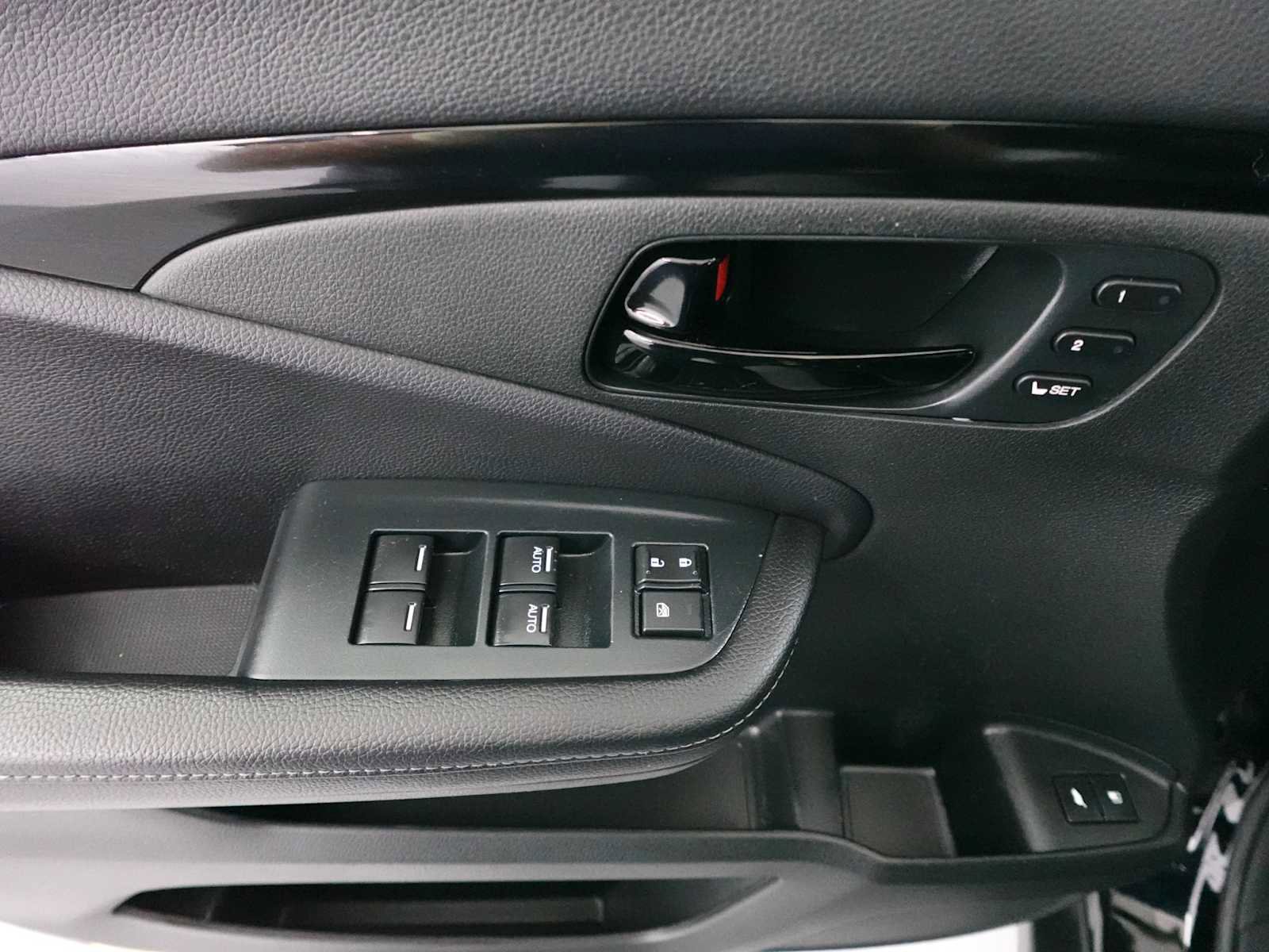 Certified 2023 Honda Passport Elite image 11