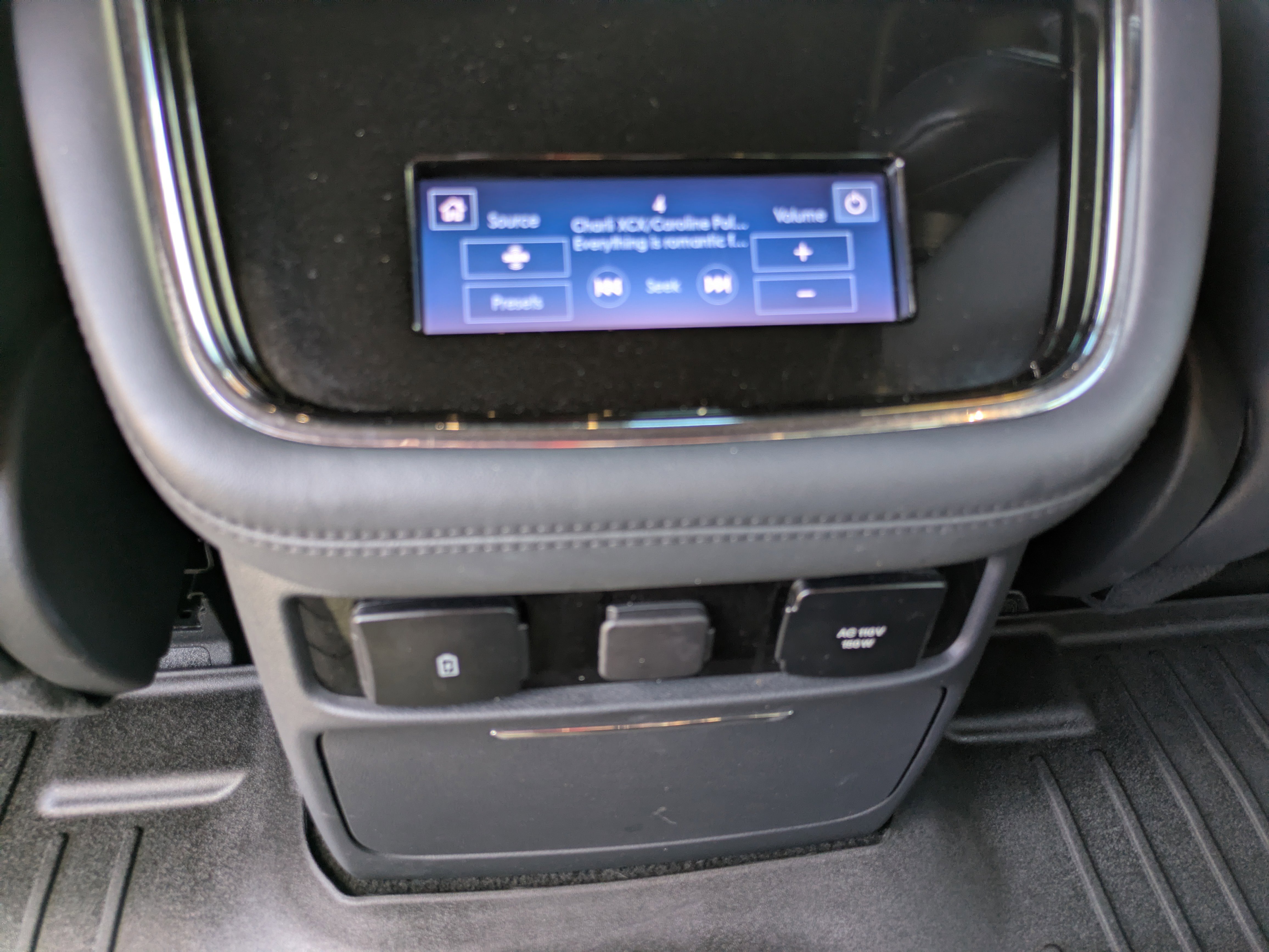 Used 2023 Lincoln Navigator Reserve image 15