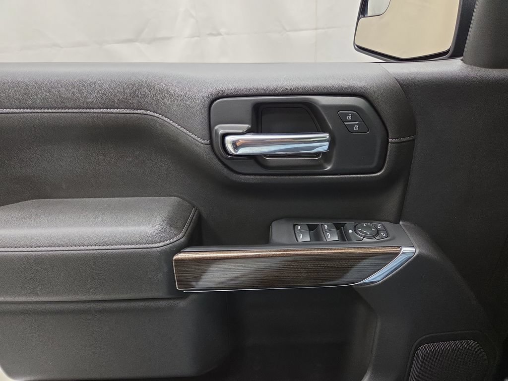 Used 2020 Chevrolet Silverado 1500 LT w/ All-Star Edition AWD/4WD image 20