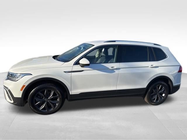 Certified 2023 Volkswagen Tiguan SE image 5