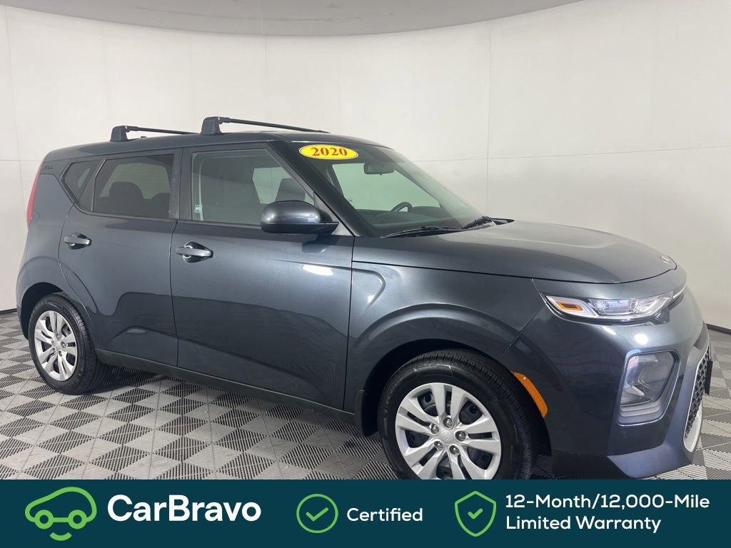 Used 2020 Kia Soul LX image 2