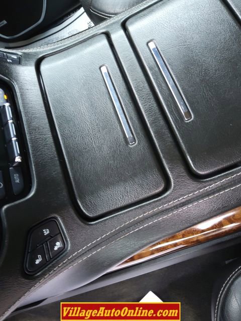 Used 2016 Chevrolet Suburban LTZ image 27