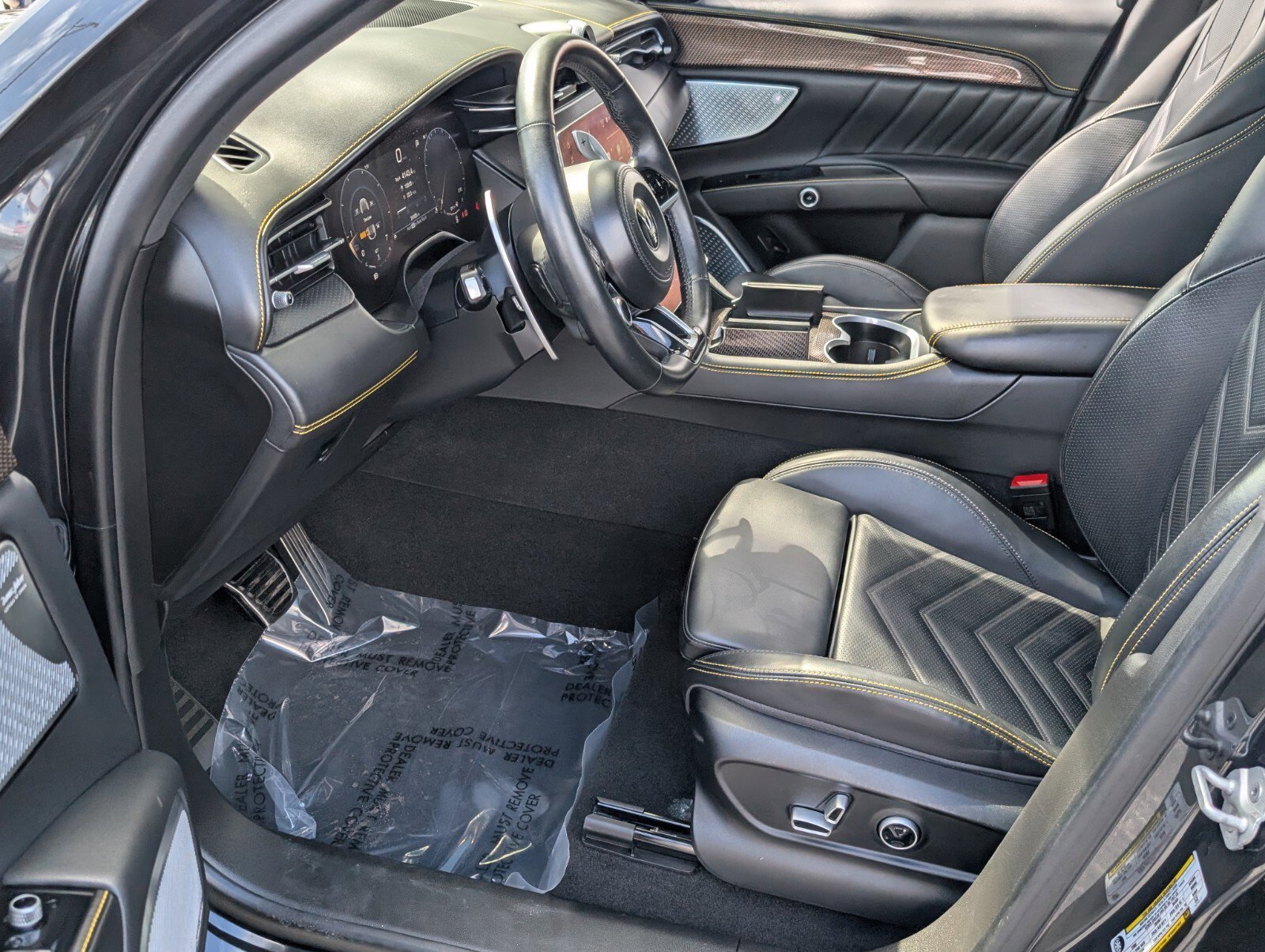 Used 2023 Maserati Grecale Modena image 12