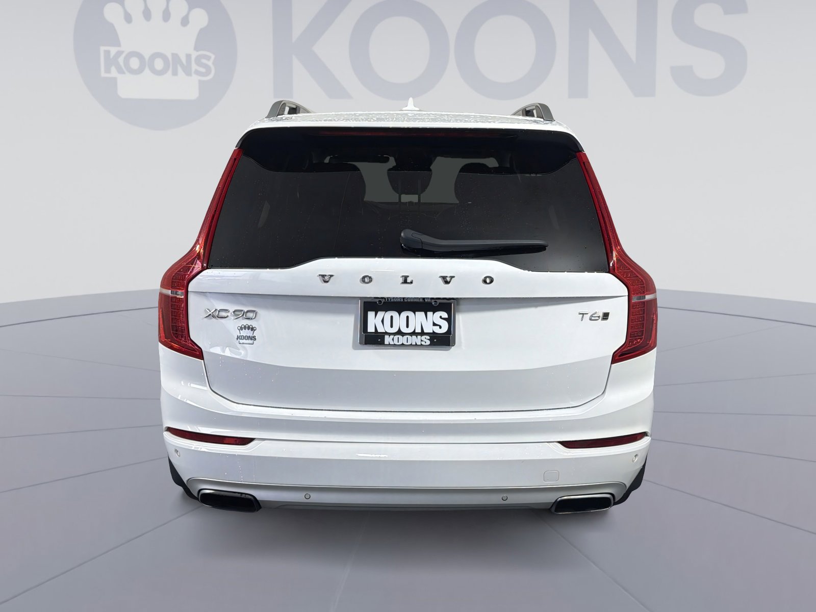 Used 2017 Volvo XC90 T6 Momentum w/ Vision Package image 5