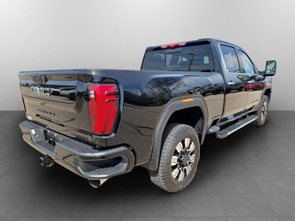 New 2026 GMC Sierra 3500 Denali w/ Technology Package AWD/4WD image 6