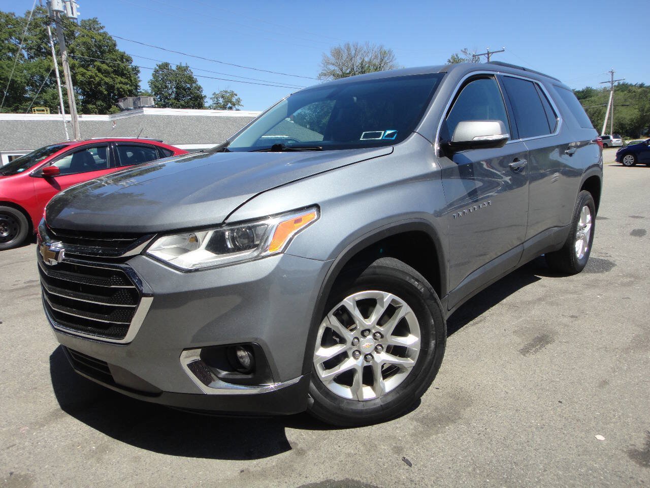 Used 2020 Chevrolet Traverse LT AWD/4WD image 1