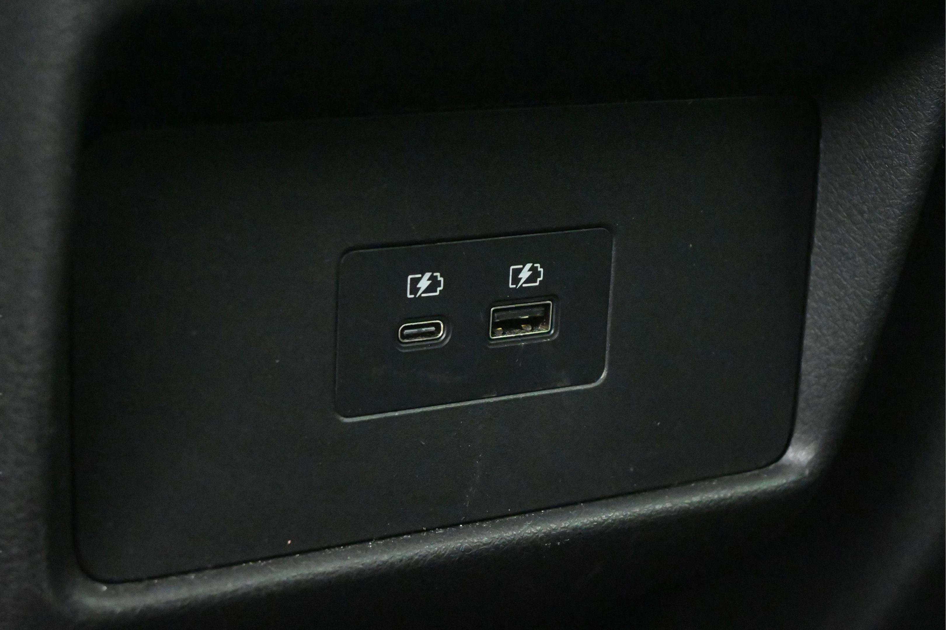 Used 2023 Nissan Rogue SV AWD/4WD image 14