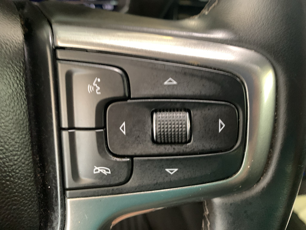 Used 2025 Chevrolet Silverado 1500 LT RWD image 18