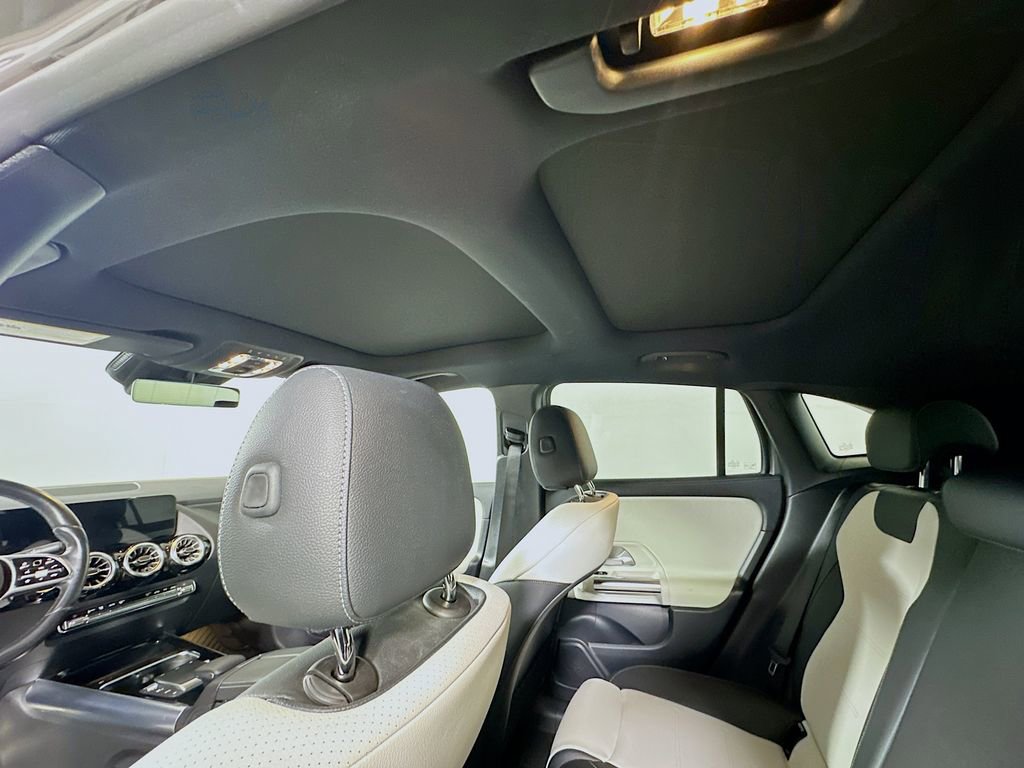 Used 2022 Mercedes-Benz GLA 250 image 13