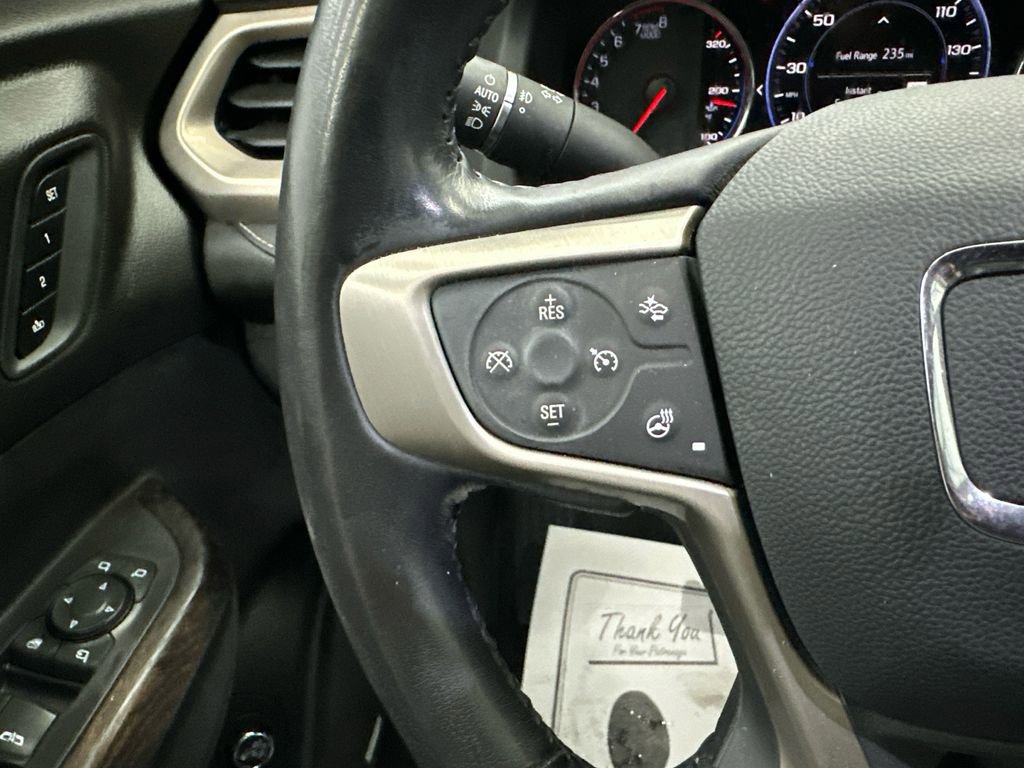 Used 2020 GMC Acadia Denali w/ Technology Package FWD image 29