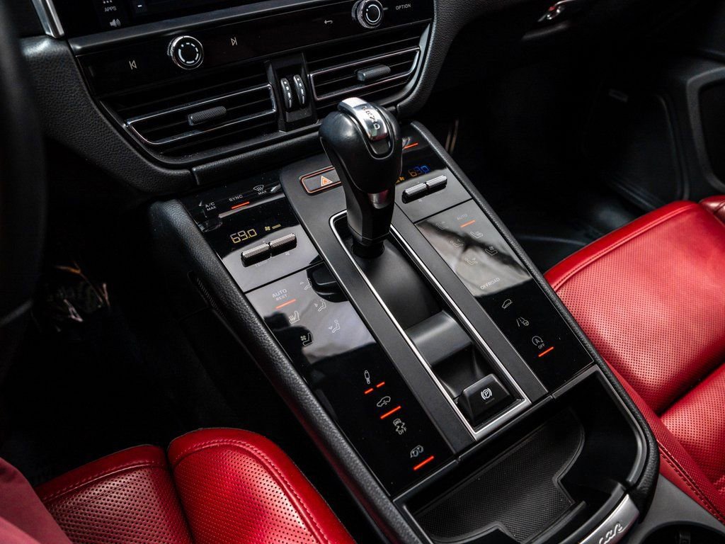 Used 2023 Porsche Macan GTS image 20