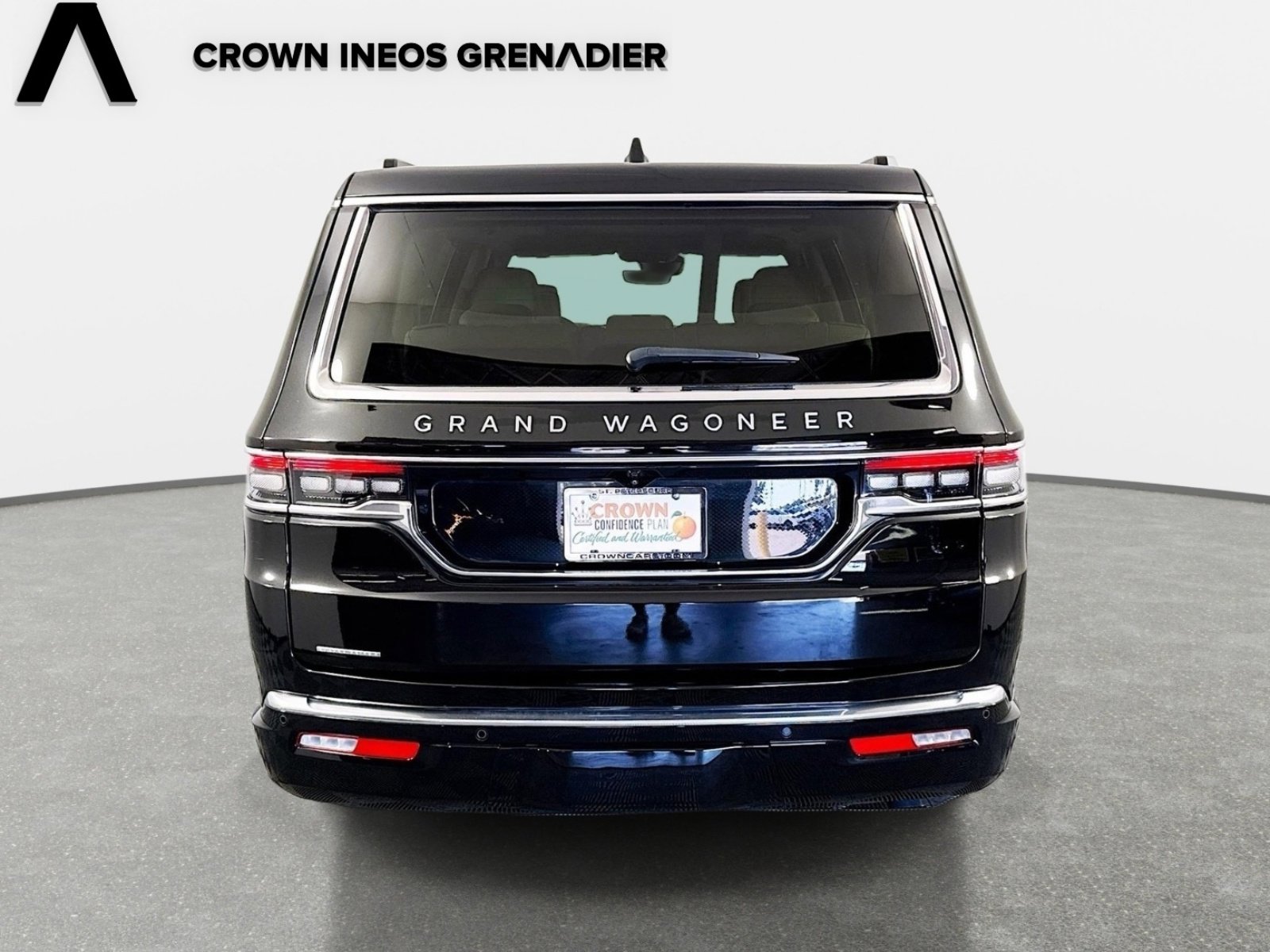 Used 2023 Jeep Grand Wagoneer 4WD image 7