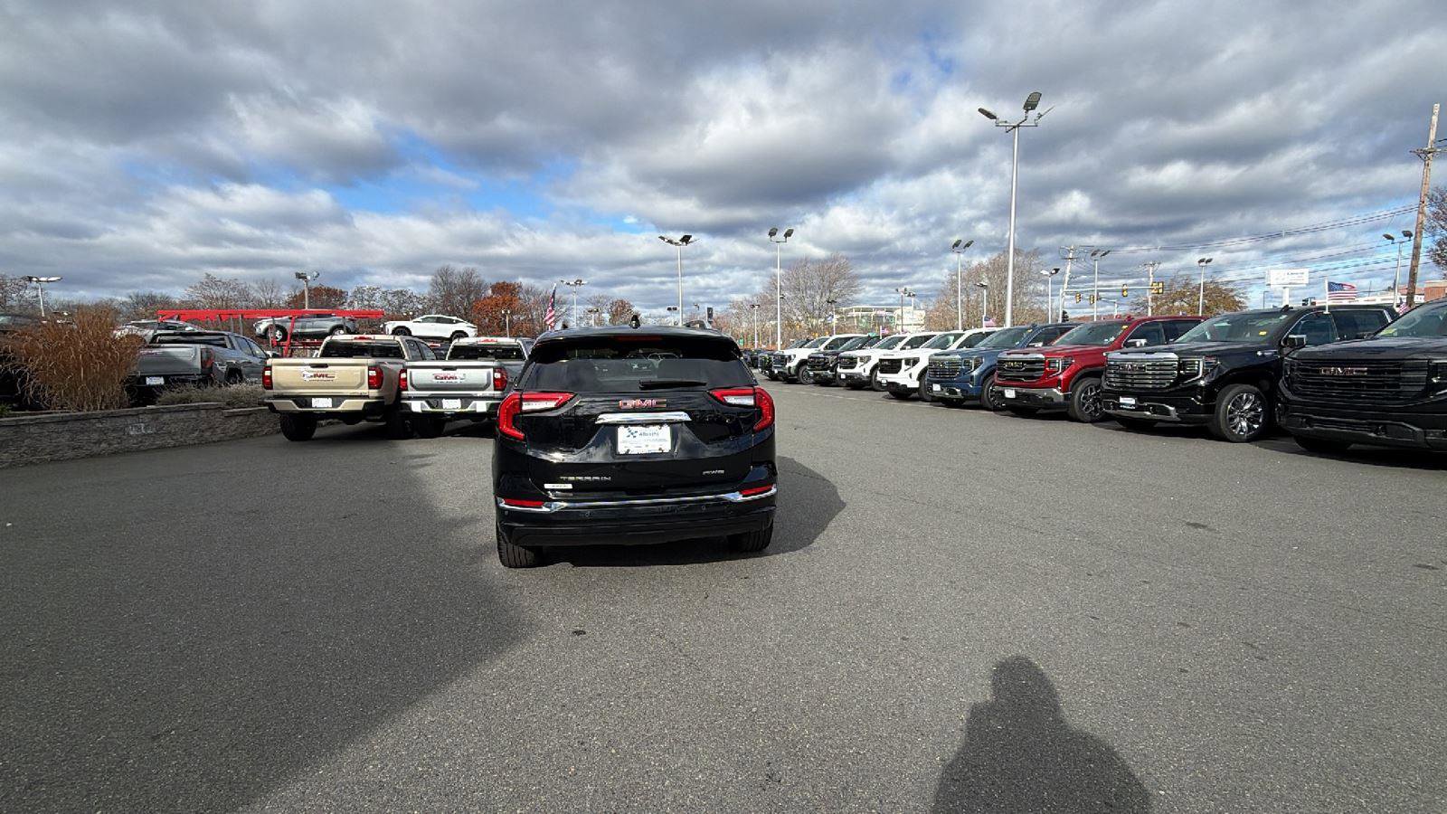 Used 2023 GMC Terrain Denali image 6