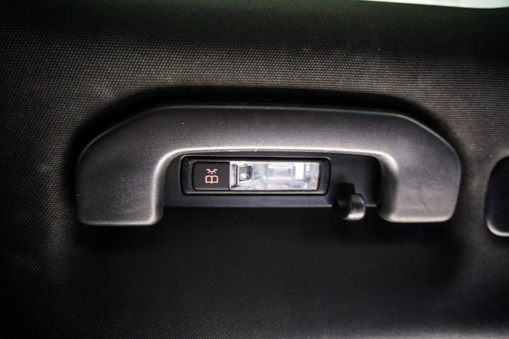 Used 2020 Mercedes-Benz GLC 43 AMG 4MATIC image 12