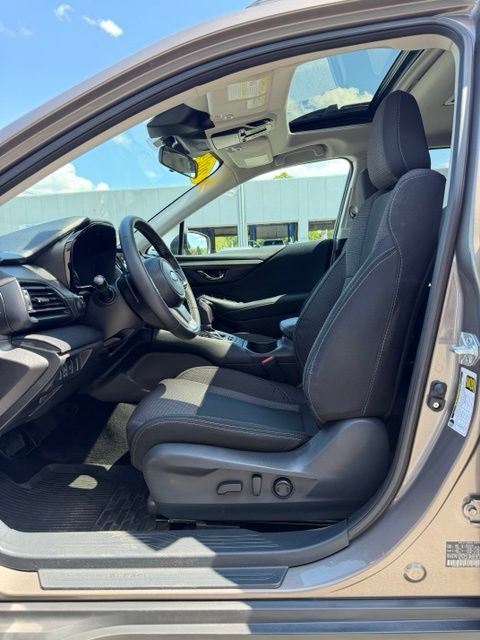 Used 2024 Subaru Outback Premium AWD/4WD image 10