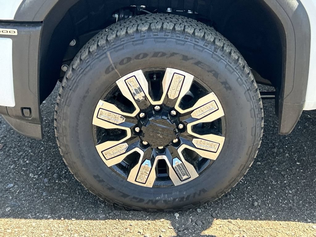 New 2026 GMC Sierra 2500 Denali w/ Denali Reserve Package AWD/4WD image 33