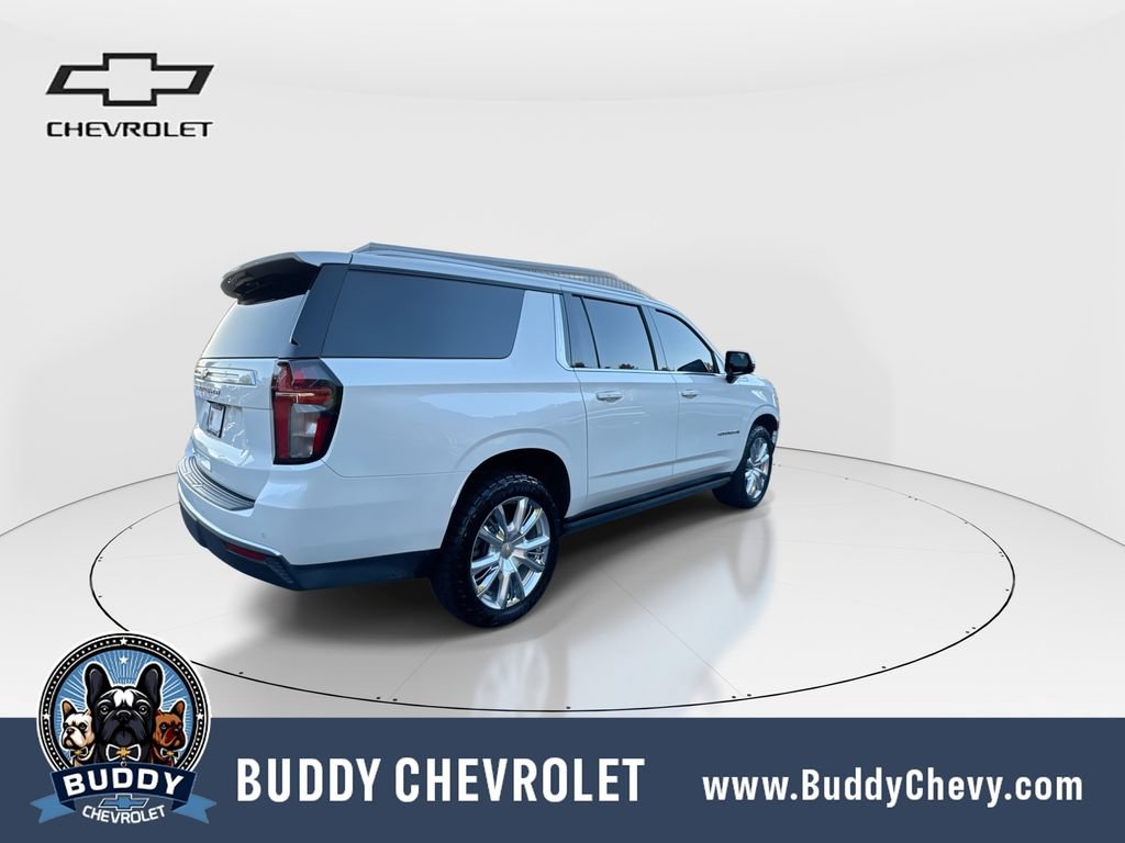 Used 2022 Chevrolet Suburban High Country w/ Premium Package AWD/4WD image 8