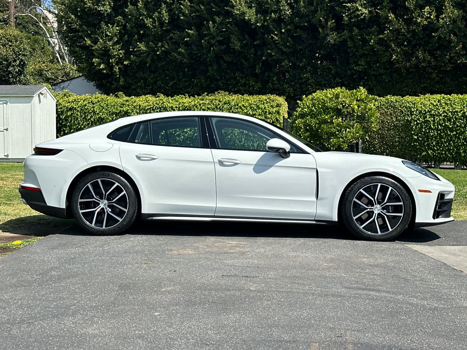 New 2026 Porsche Panamera RWD image 9