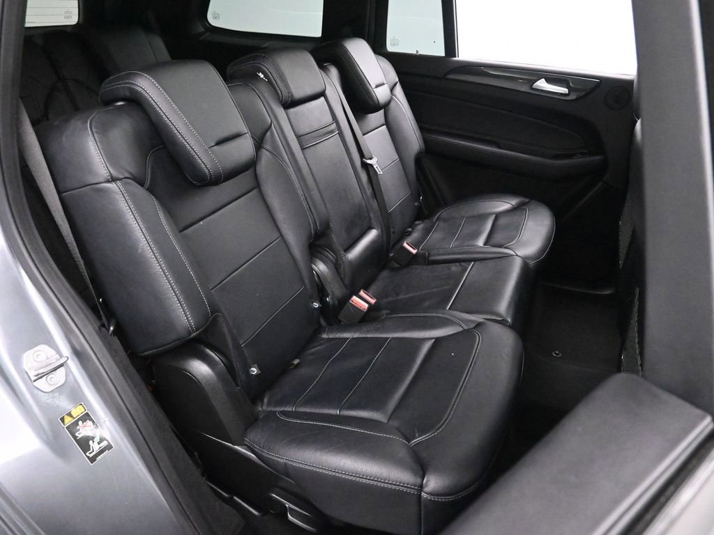 Used 2018 Mercedes-Benz GLS 450 4MATIC w/ Premium Package image 18