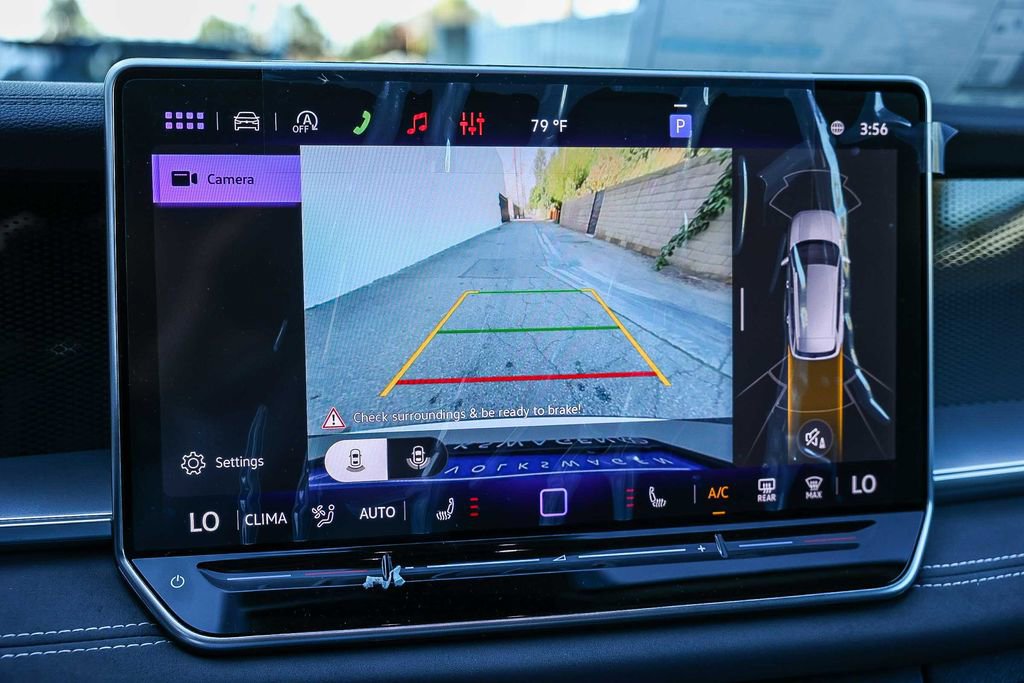 New 2026 Volkswagen Tiguan SE image 36