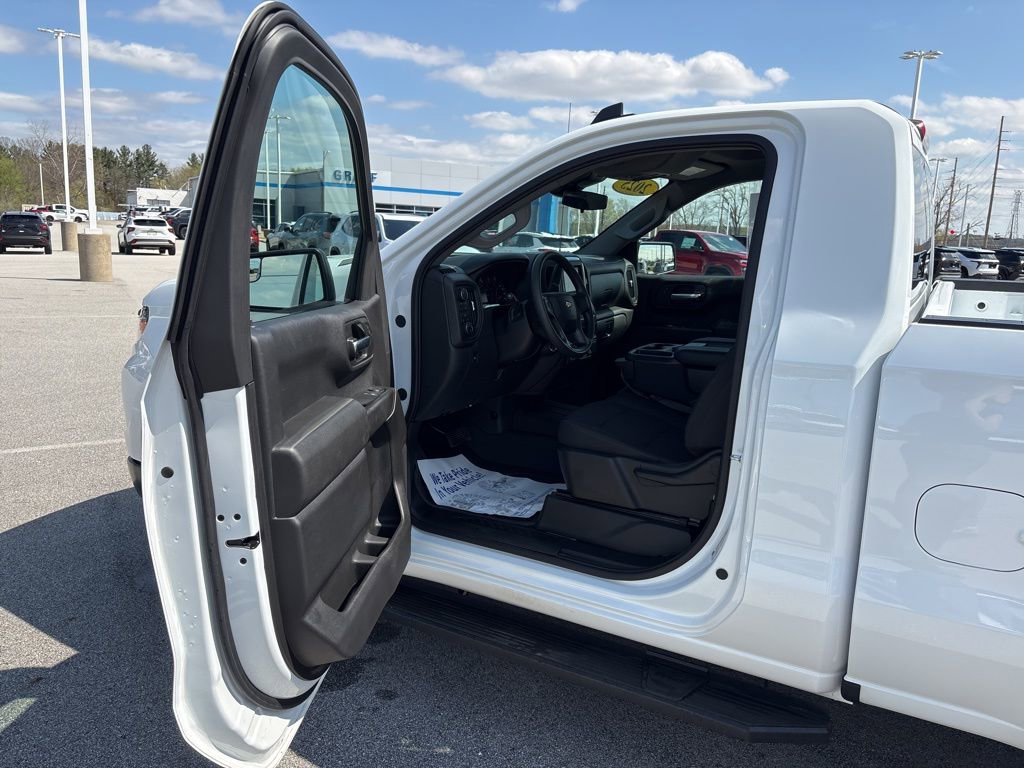 Used 2025 Chevrolet Silverado 1500 W/T w/ WT Value Package image 9