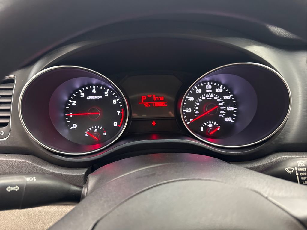 Used 2015 Kia Sedona LX w/ LX Convenience Package image 21