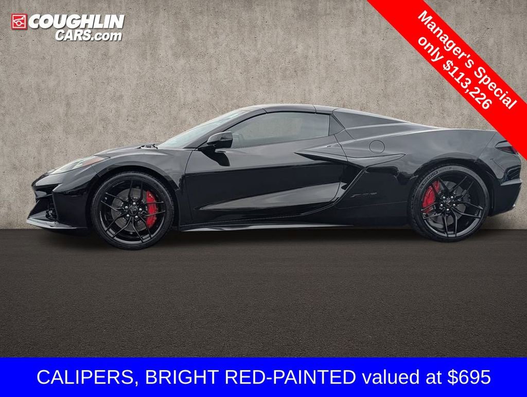 Used 2025 Chevrolet Corvette Z06 image 5