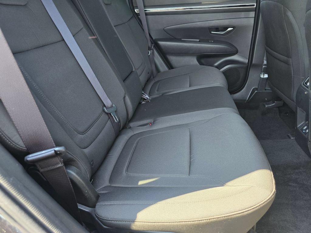 Used 2022 Hyundai Tucson SEL FWD image 18