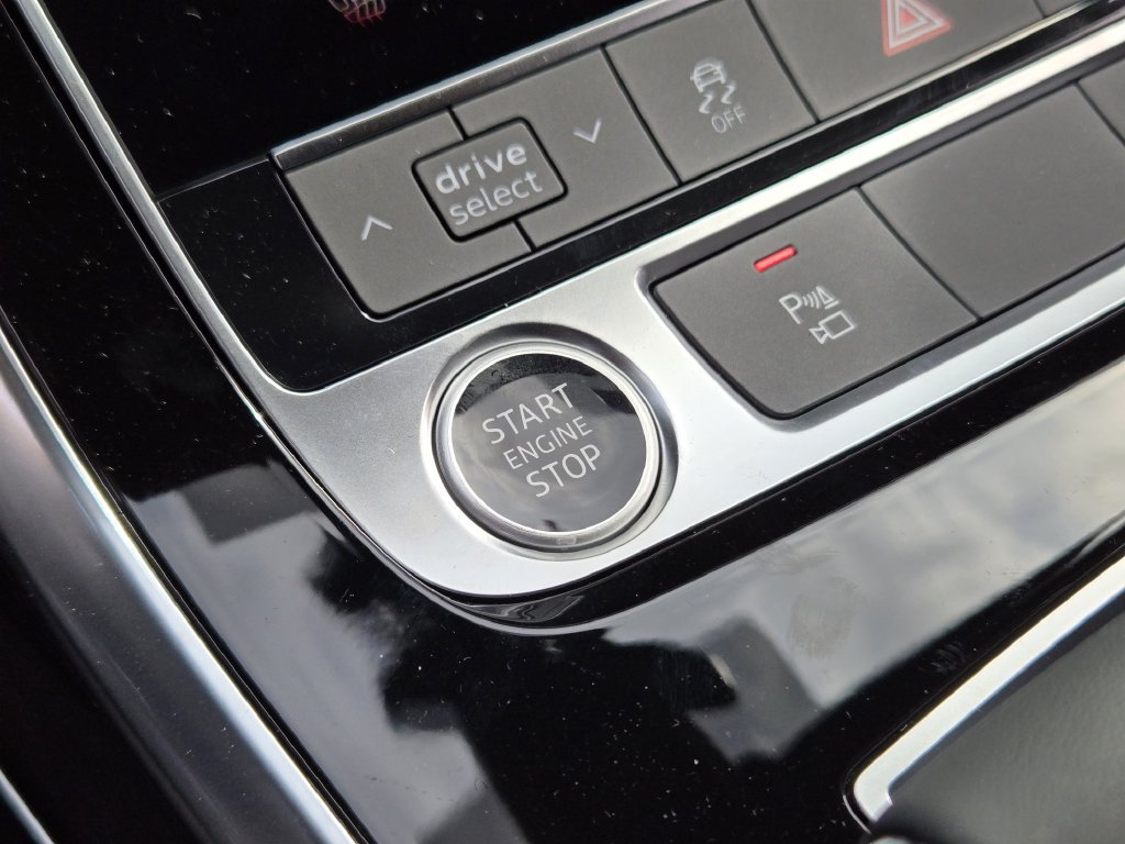New 2026 Audi Q7 2.0T Premium AWD/4WD image 26