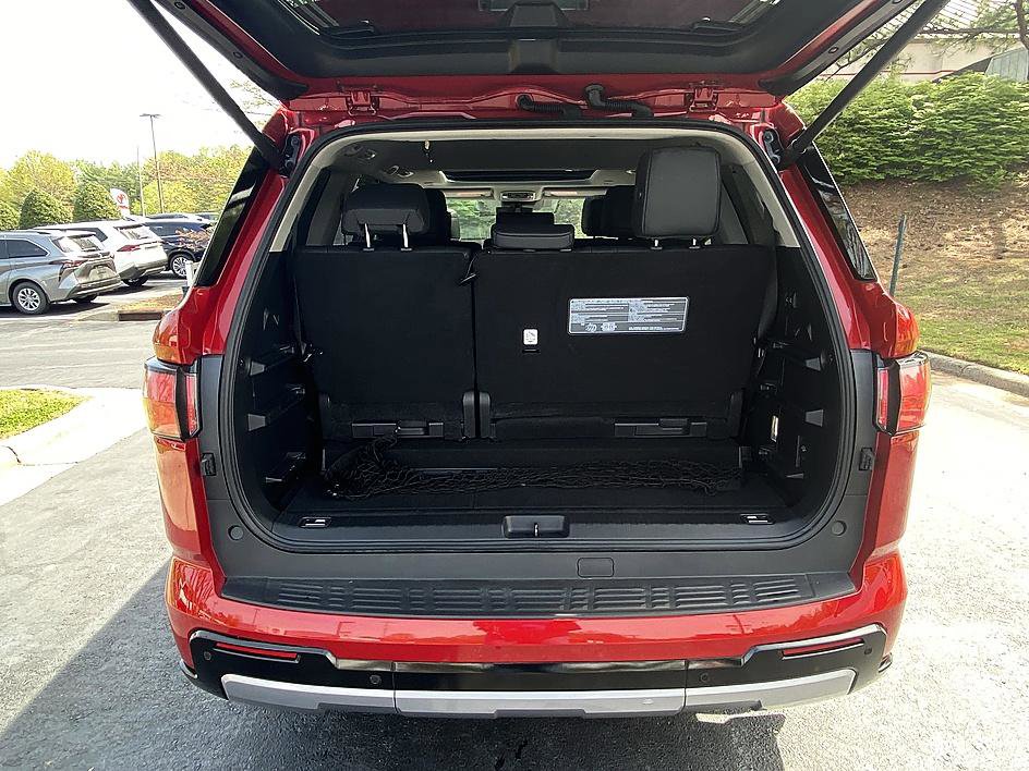 Used 2024 Toyota Sequoia Limited w/ Tow Technology Package RWD image 23