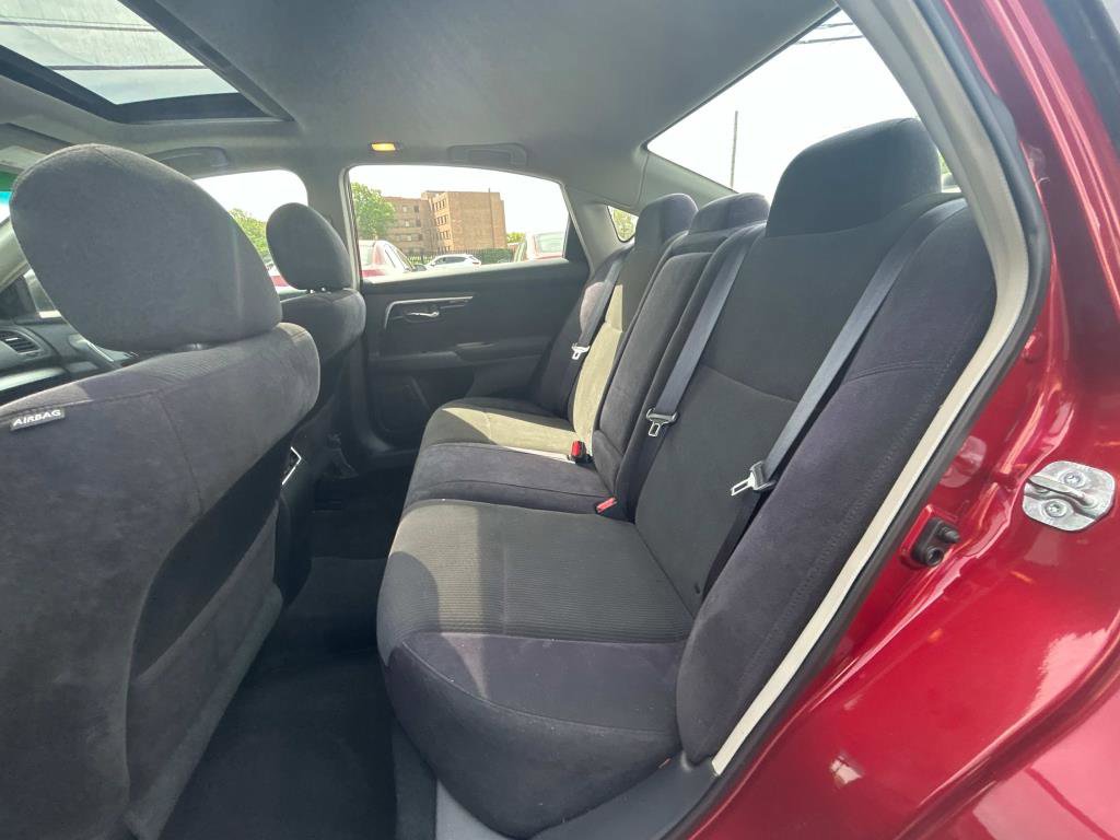 Used 2013 Nissan Altima 3.5 SV image 10