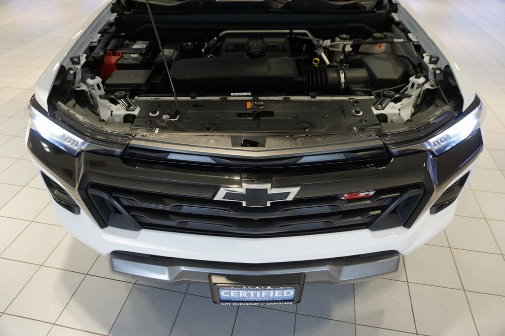 Used 2024 Chevrolet Colorado Z71 w/ Z71 Convenience Package 2 image 30