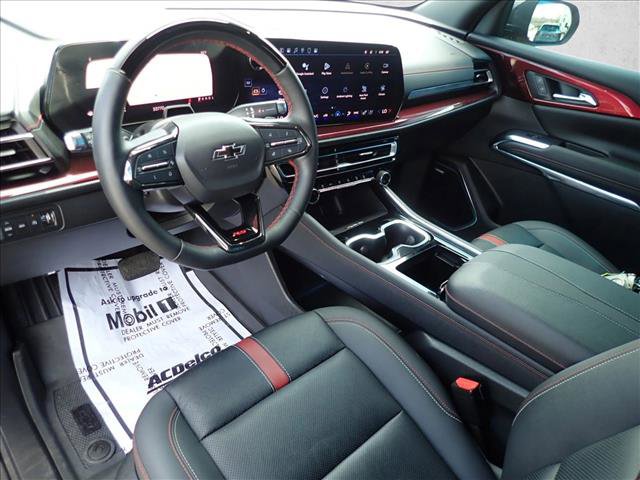 Used 2024 Chevrolet Traverse RS AWD/4WD image 12