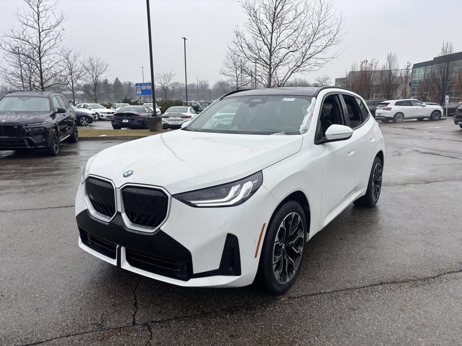 Used 2026 BMW X3 xDrive30i w/ M Sport Package AWD/4WD image 3