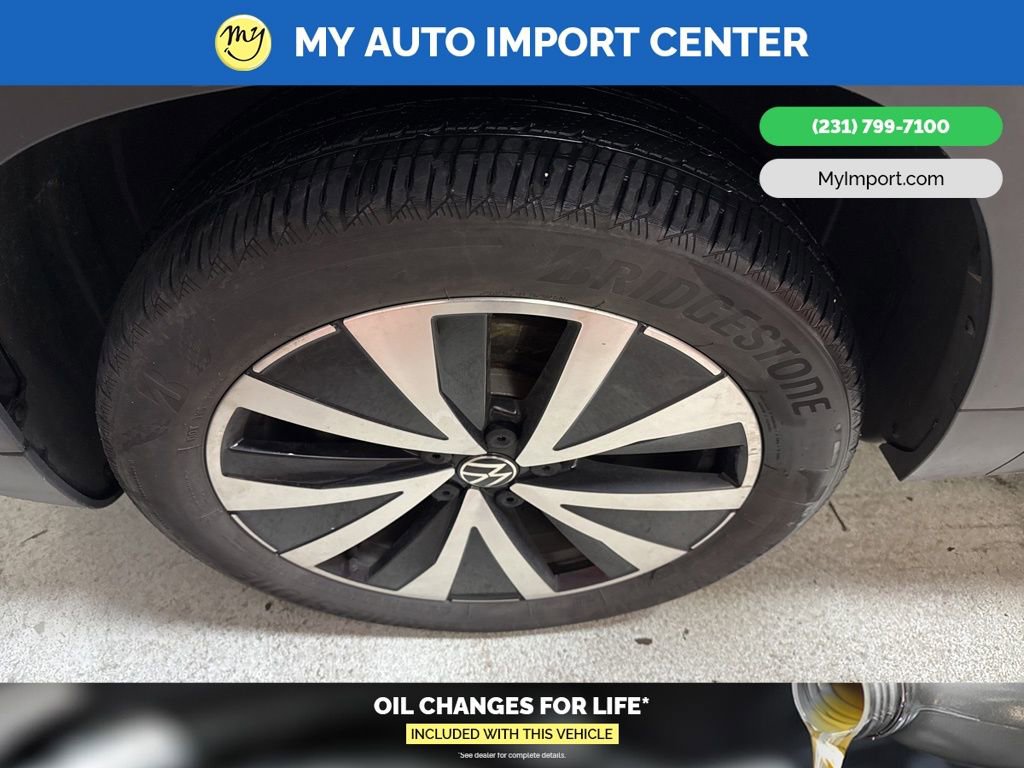 Used 2022 Volkswagen Taos SE image 9