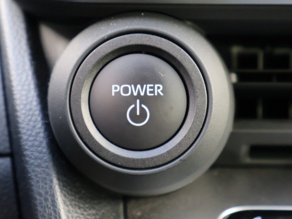 Used 2024 Toyota Prius LE image 39