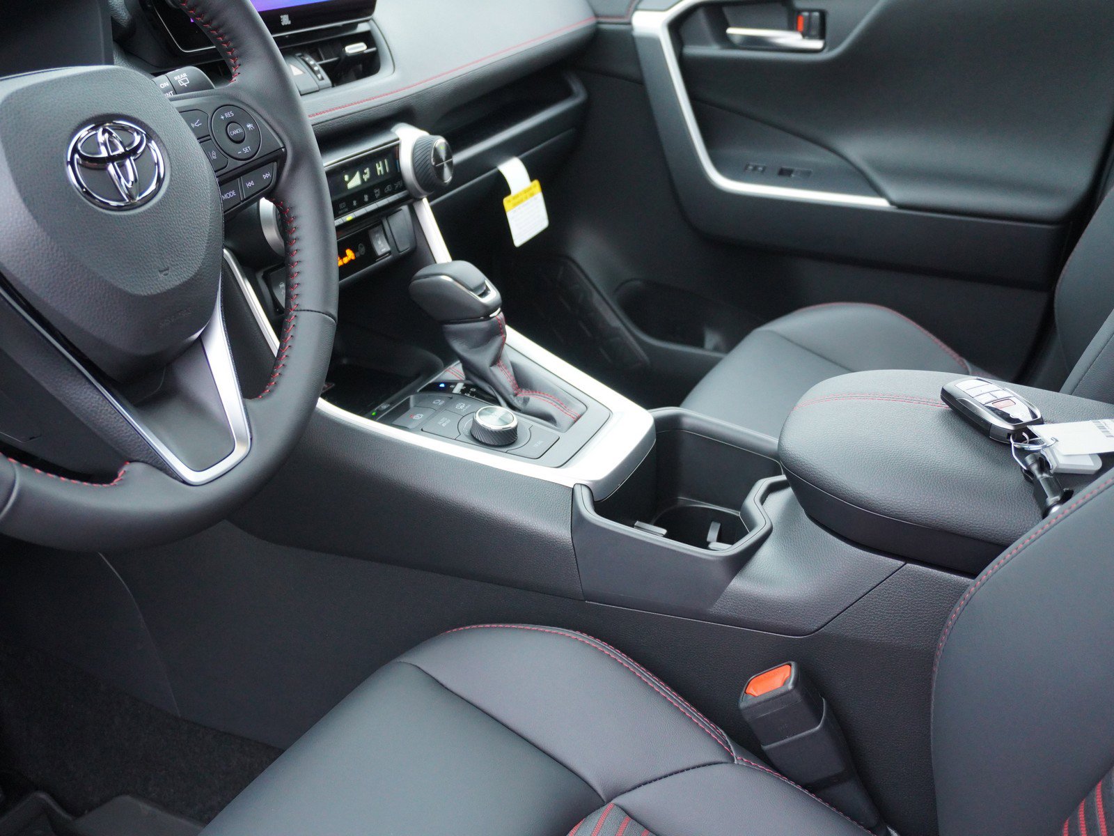 New 2025 Toyota RAV4 XSE image 24