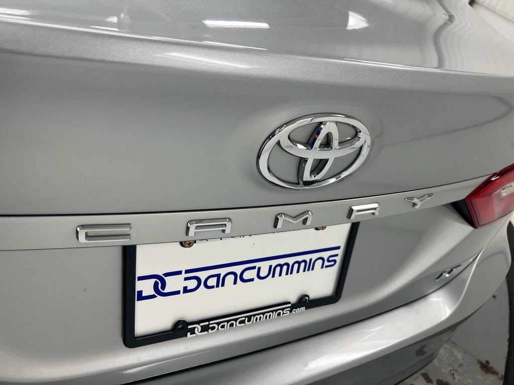 Used 2020 Toyota Camry LE w/ Convenience Package FWD image 25