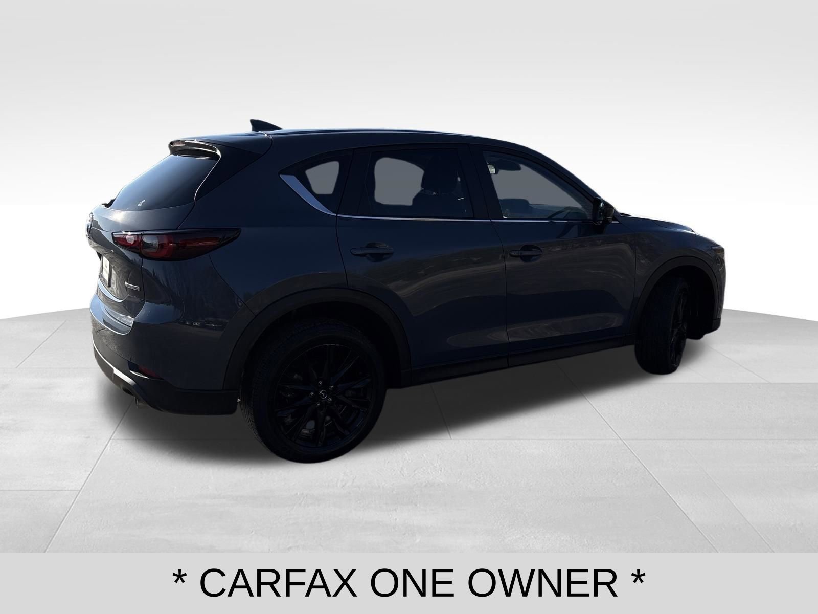 Used 2023 MAZDA CX-5 Carbon Edition image 5