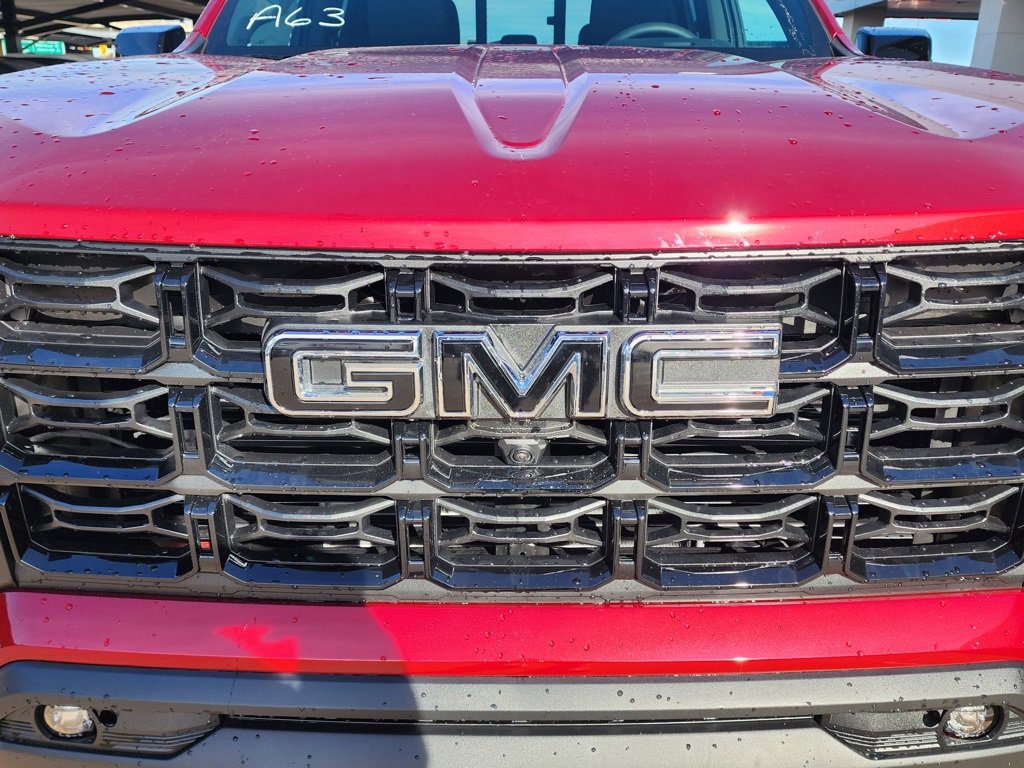 New 2026 GMC Canyon Elevation w/ Convenience Package image 10