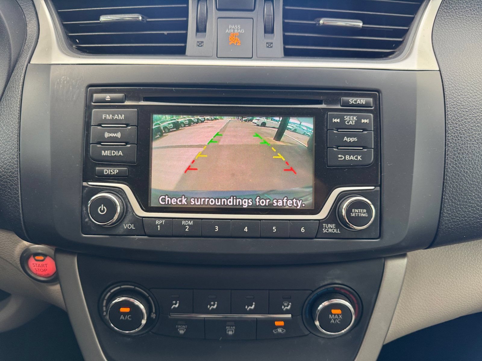 Used 2015 Nissan Sentra SV FWD image 26