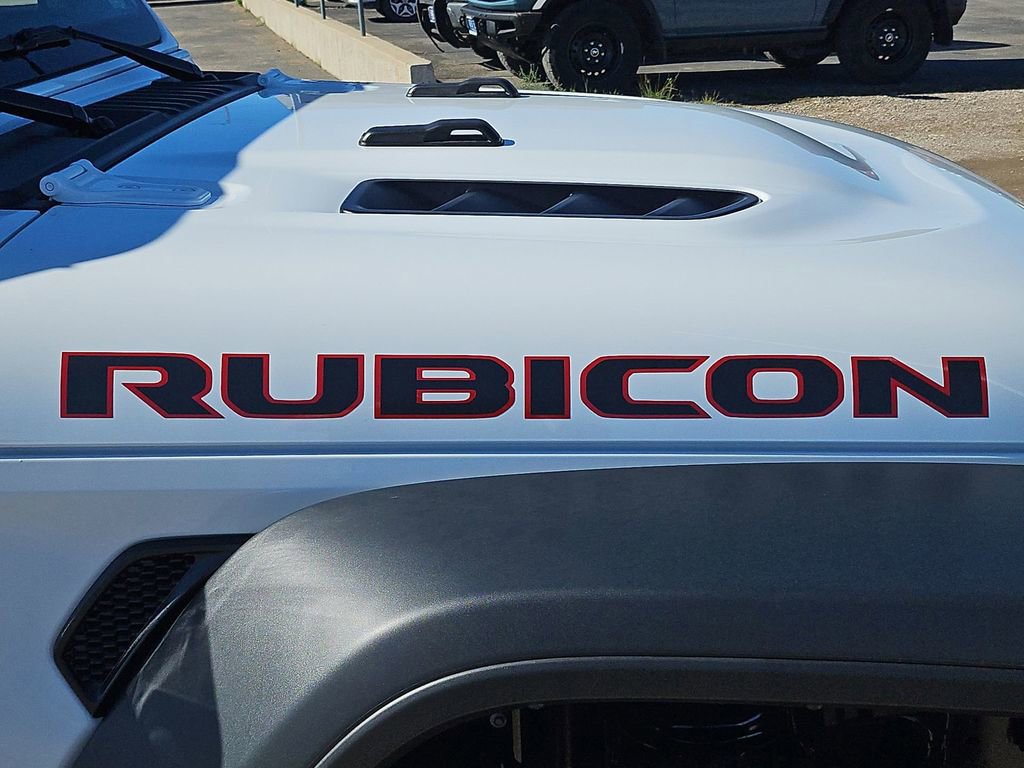New 2025 Jeep Wrangler Unlimited Rubicon w/ Convenience Group image 25