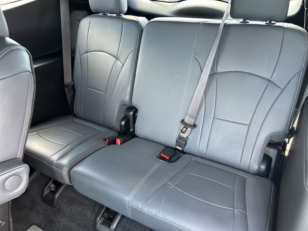 Used 2024 Buick Enclave Premium image 27