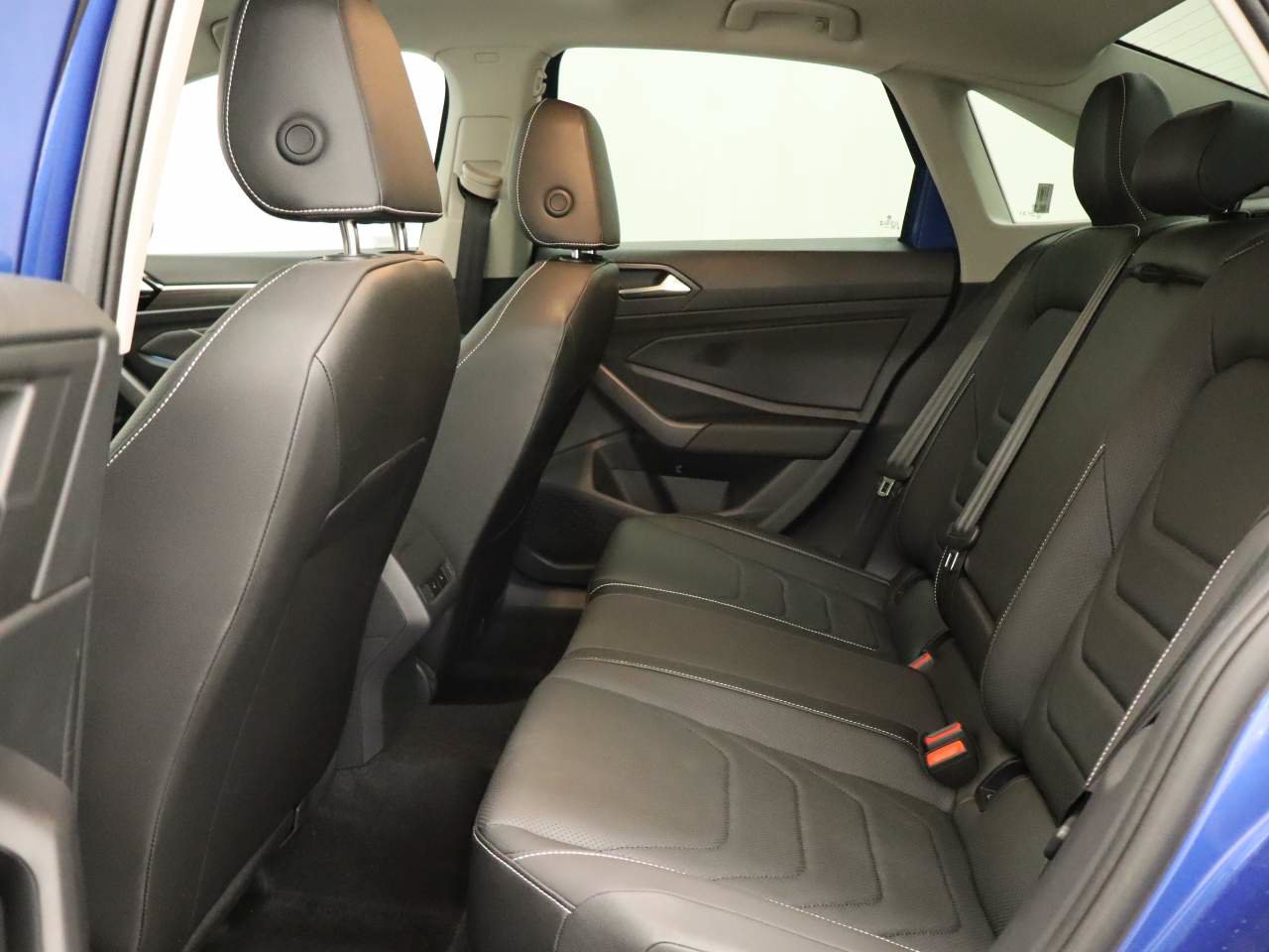 Certified 2024 Volkswagen Jetta SEL FWD image 17